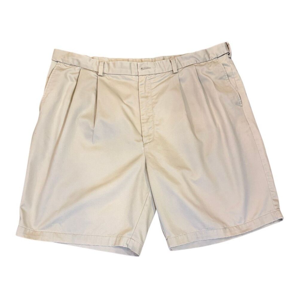Roundtree & Yorke Men’s Classic Khaki Pleated Front Shorts Sz. 46 Chino Resort